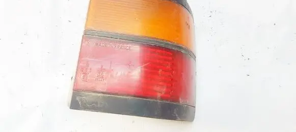 Volkswagen PASSAT B3 Rear/tail lights 333945112