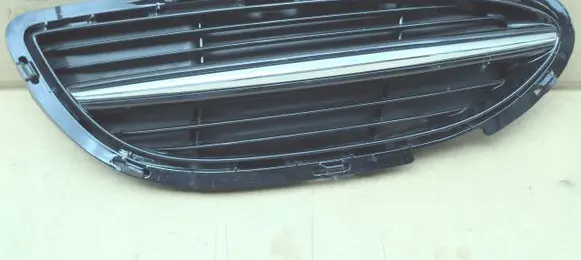 Mercedes-Benz S W222 Front bumper lower grill A2228850724