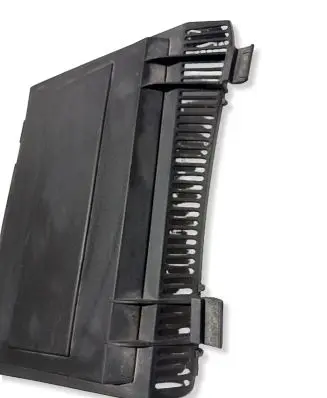 BMW 5 E39 Air filter box cover 8379626