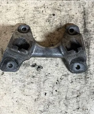 BMW 3 E90 E91 Gearbox mounting bracket 6774105 22326774105 6795972