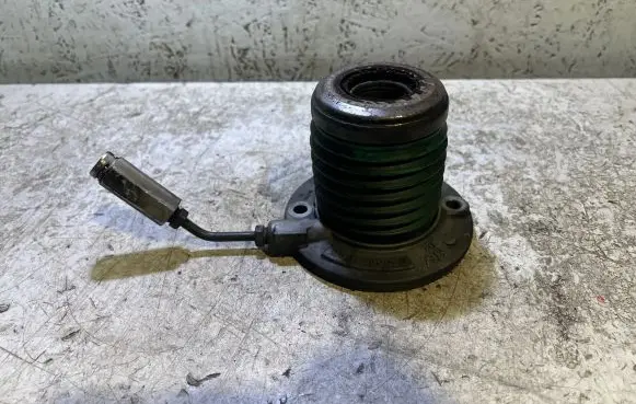 Dodge Challenger clutch release bearing 05038118AB
