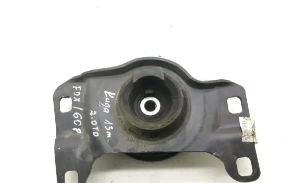 Ford Kuga II Engine mount bracket 5N517M121