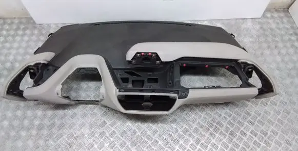 BMW i3 Dashboard 6752026