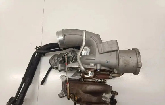 Audi Q5 SQ5 Turbo 06L145655D 06L145689D