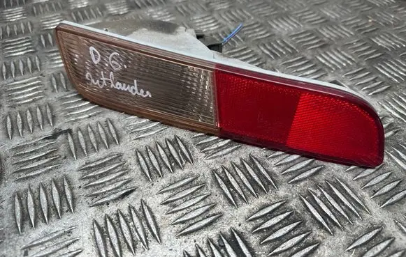 Mitsubishi Outlander Rear bumper light 1149224r