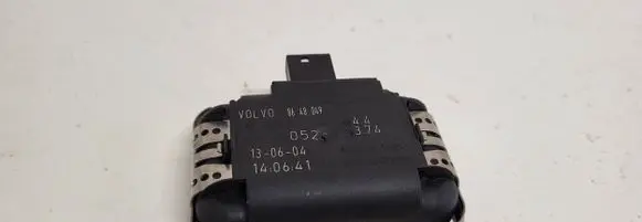 Volvo V50 Rain sensor 8648049 052374