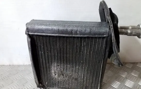 Air conditioning (A/C) radiator (interior)