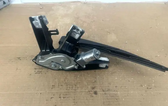Citroen C4 Grand Picasso Rear window wiper motor 9677680580