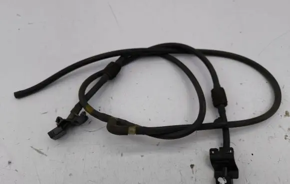 Lexus IS 220D-250-350 Windshield washer spray nozzle 