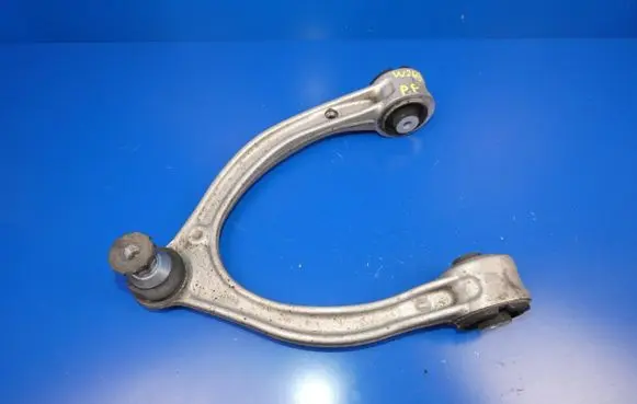Mercedes-Benz C W205 Front upper control arm/wishbone 