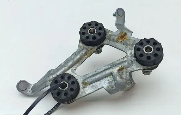 BMW X1 E84 ABS pump bracket 6781281 34506781281 3450678128101