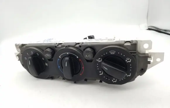 Ford Focus Climate control unit 3M5T19980AD 69607320