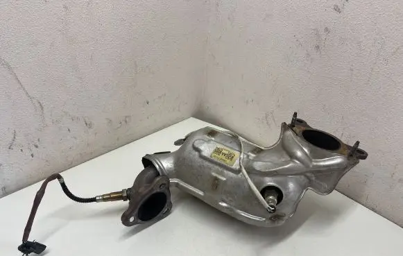 Nissan Pulsar Catalyst/FAP/DPF particulate filter 208A07923R H8201164271 208A07923RB