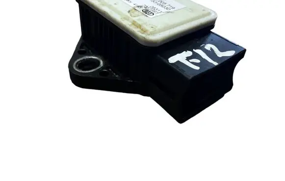Toyota Avensis T270 ESP acceleration yaw rate sensor 8918305030 0265005719