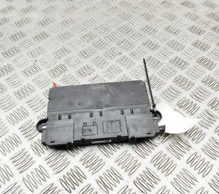 Land Rover Range Rover L405 Current control relay HPLA14A073KA