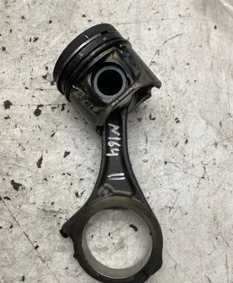 Nissan Navara D40 Piston with connecting rod 120060057