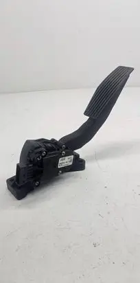 Opel Vectra C Accelerator throttle pedal 6PV00832200 9186724