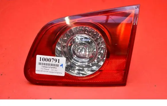 Volkswagen PASSAT B6 Rear/tail lights 3C9945094