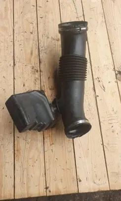 Audi Q5 SQ5 Air intake duct part 06E133911J