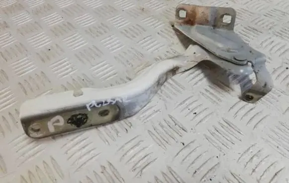 Nissan Pulsar Engine bonnet/hood hinges