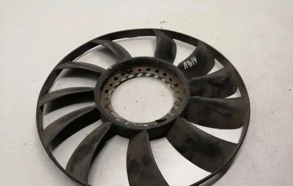 Audi A6 S6 C4 4A Fan impeller 