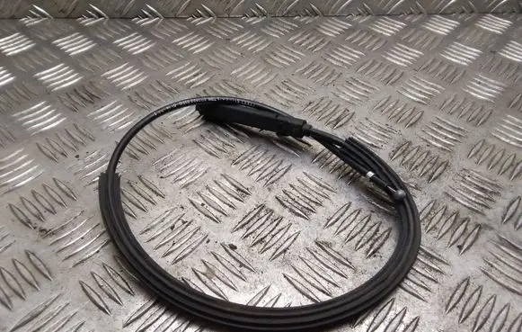 Audi A3 S3 8P Engine bonnet/hood lock release cable 8P0823535C