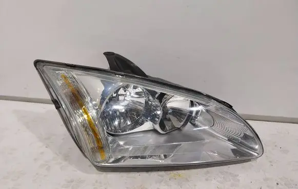 Ford Focus Headlight/headlamp VP4M5X13K083AA 4M5113K060AA