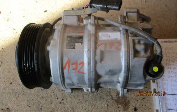 Seat Toledo I (1L) Air conditioning (A/C) compressor (pump) 820803