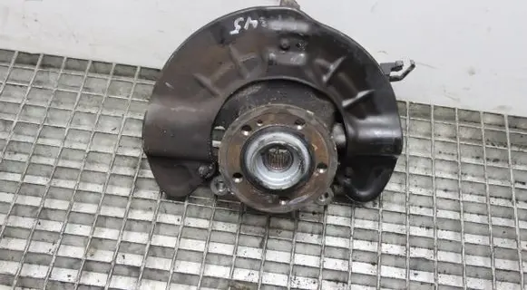 Mercedes-Benz A W177 Front wheel hub