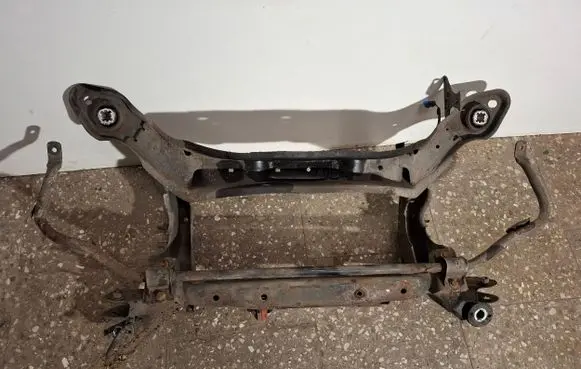 Volvo V60 Rear subframe 