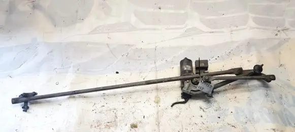 Mercedes-Benz Vaneo W414 Front wiper linkage and motor