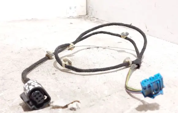 Skoda Fabia Mk1 (6Y) Parking sensor (PDC) wiring loom 1J0973713