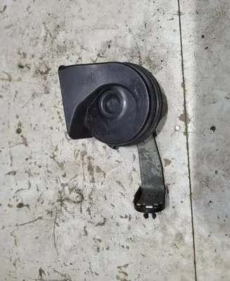 Volvo S60 Horn signal A046522