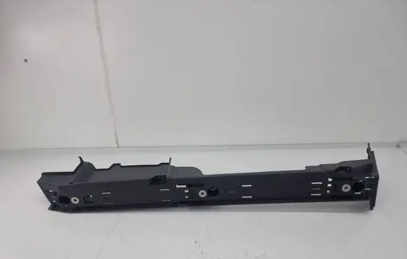 Porsche Cayenne (9Y0 9Y3) Other trunk/boot trim element 9y0858832