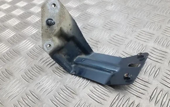 Seat Altea Fender mounting bracket 5P0821135