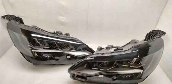 Peugeot 3008 I Headlight/headlamp
