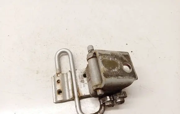 Audi A6 S6 C5 4B Rear door lower hinge 4B0833411E
