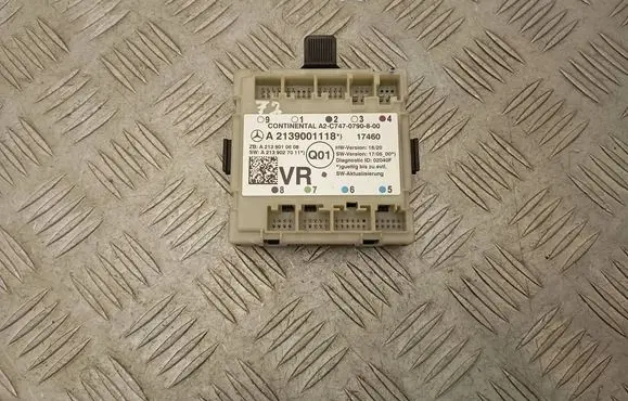 Mercedes-Benz S W222 Door control unit/module A2139001118
