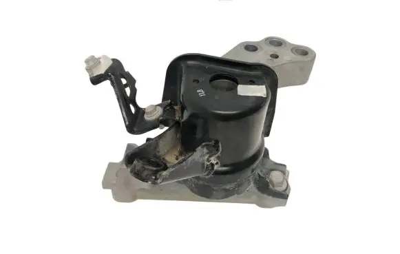 Toyota RAV 4 (XA30) Engine mount vacuum valve 