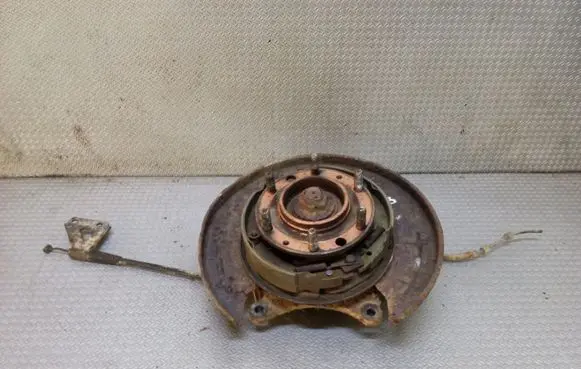 KIA Carnival Rear wheel hub spindle/knuckle 