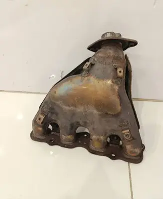 Mitsubishi Outlander Exhaust manifold 