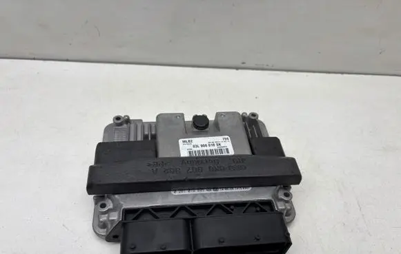 Audi A4 S4 B8 8K Engine control unit/module 03L906018SK 0281019895 8K0907352A