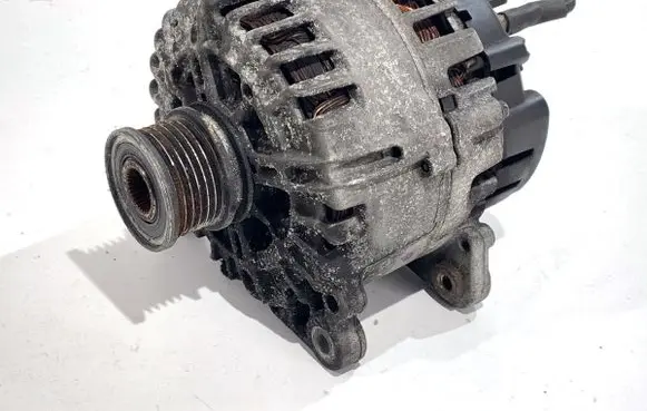 Audi Q5 SQ5 Generator/alternator 03G903016F