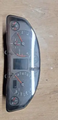 Audi A6 S6 C5 4B Speedometer (instrument cluster) 4B0919880P G750 669H