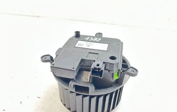 Heater fan/blower