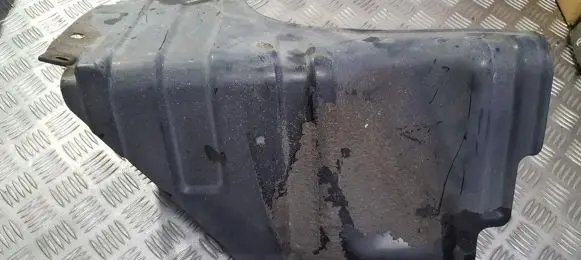 Chevrolet Kalos Engine splash shield/under tray 96398984