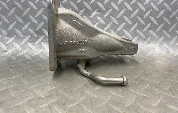 Aston Martin DB9 Gearbox mounting bracket