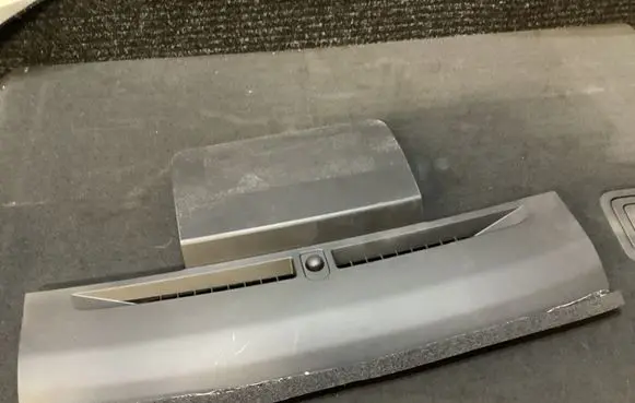Land Rover Discovery 5 Dashboard glove box trim HY32044A98A JY3204454A
