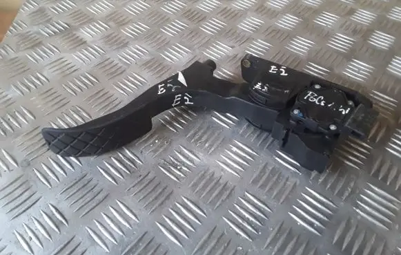 Skoda Fabia Mk1 (6Y) Accelerator throttle pedal 0280752215 6Q1721503A