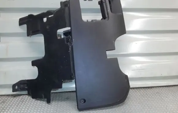 Dashboard lower bottom trim panel